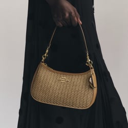 Coach Outlet  banner