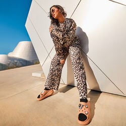 Crocs, Aritzia Add Afterpay In-Store Payment Option Ahead of Holidays –  Sourcing Journal